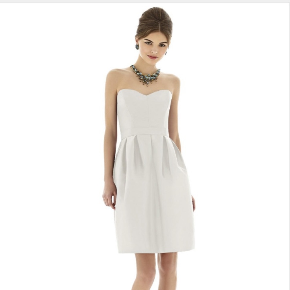 *Worn Once* Alfred Sung D620 Cocktail Dress